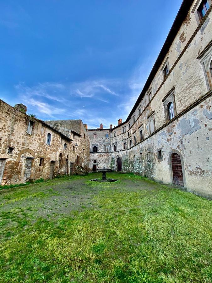 Casa Vacanze La Piazzetta Del Castello Montecalvello Zewnętrze zdjęcie